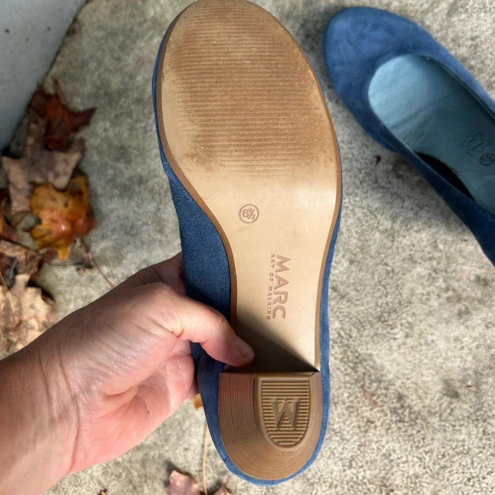 Marc The Art of Walking Blue Suede Shoes, size 9.5 - Picture 8 of 9